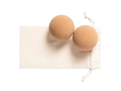 Tuduk, cork massage balls