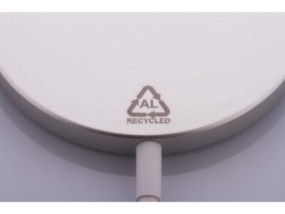 RaluMag, magnetic wireless charger