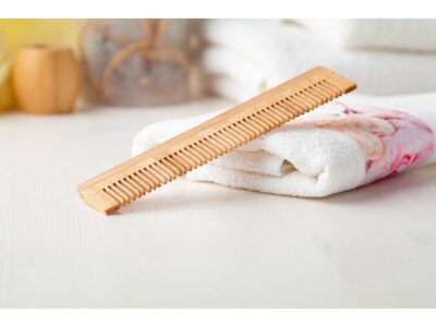 Bessone, bamboo comb