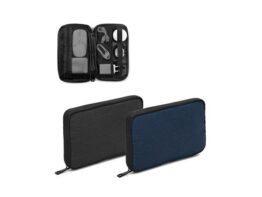 Newcastle BAG. Torba-organizator od 600D recikliranog poliestera visoke gustoće s prostranim glavnim pretincem za tehnološke dodatke (92574)