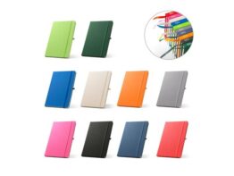 ANNE. A5 bilježnica u recikliranog poliestera (100% rPET) sa stranicama na linije (93297)