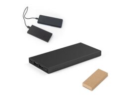 DOROTHY 5. Prijenosna baterija od 5000 mAh izrađena od recikliranog aluminija (100% rAL) (97164)