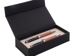 Bayonne, pen set