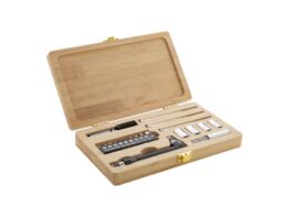 Cooter, tool set
