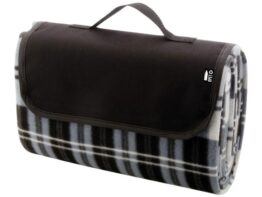 Angama, RPET picnic blanket