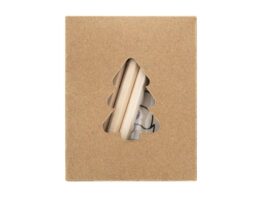 Oppland, colouring Christmas tree ornaments