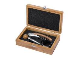 Abruzzo, wine set