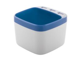 Warger, pen holder with USB hub