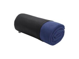 Nanda, RPET polar blanket
